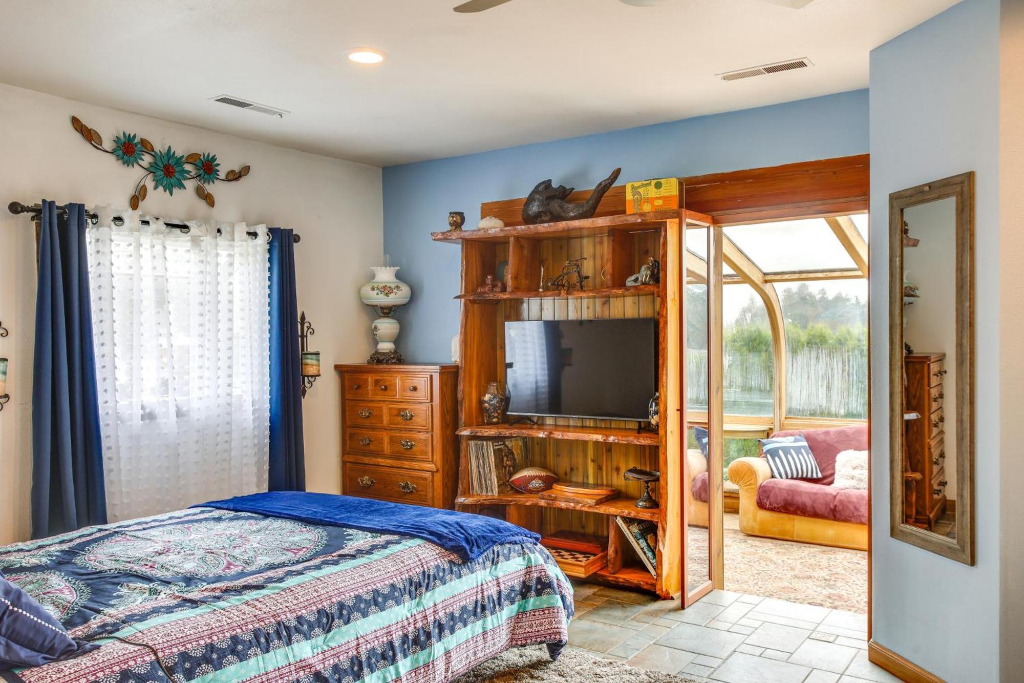 Tacoma Home On Steilacoom Lake With Dock! Exterior foto
